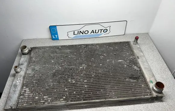 Coolant radiator
