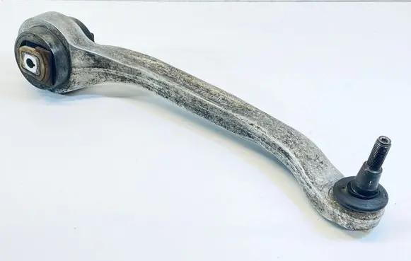 Volkswagen Phaeton Front lower control arm/wishbone 4E0407696C