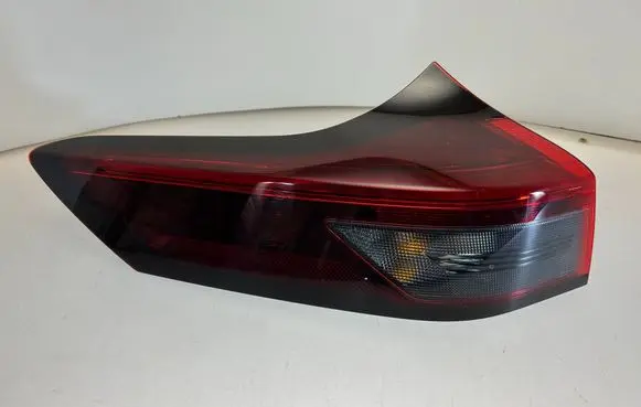 Nissan X-Trail T33 Rear/tail lights KT880K1