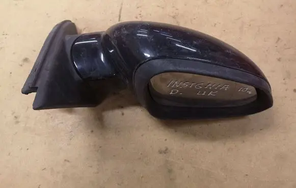 Opel Insignia A Front door electric wing mirror 13269579 13268448 547216