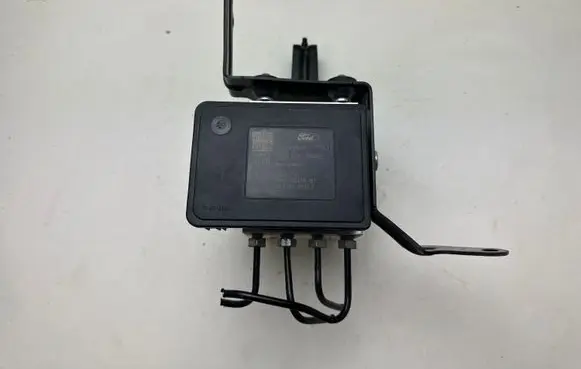 Ford Mustang VI ABS Pump GR3C2C219BD