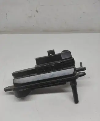 Lexus GS 250 350 300H 450H Oil breather separator 1221631030 PA66GF35