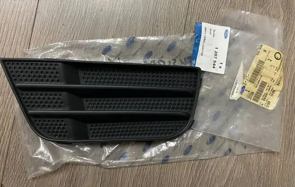 Ford Fusion Front bumper lower grill 2N1119953C 2N1119953