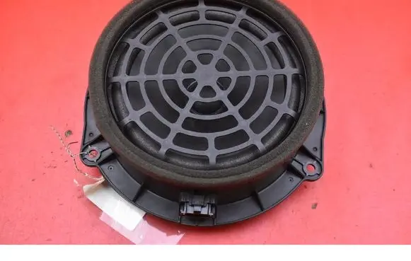 Audi A6 Allroad C7 Subwoofer speaker 4G1035411