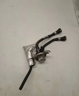 BMW 7 G11 G12 AdBlue injector 8579894