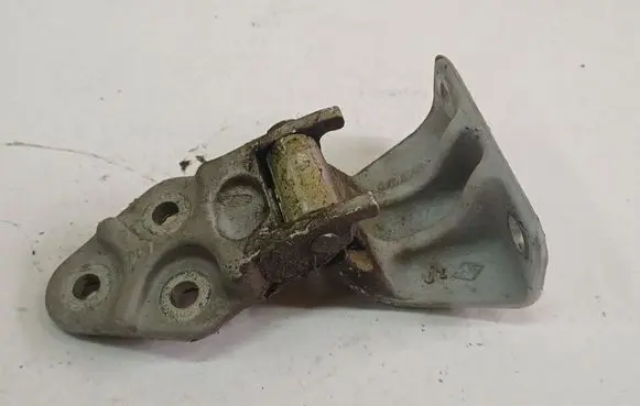 Opel Movano A Front door upper hinge 352471