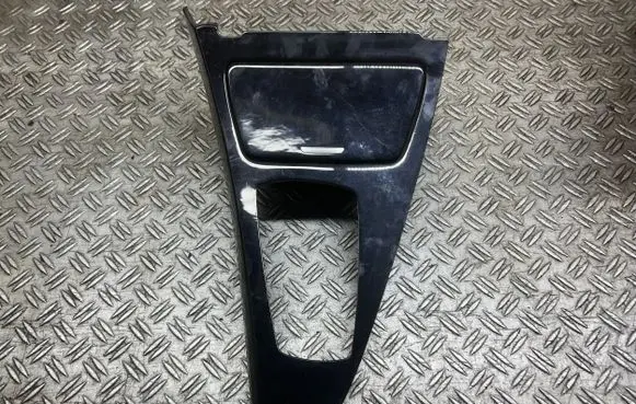 BMW 6 F06 Gran coupe Cup holder front 9197227
