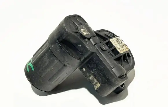 Volkswagen Golf VII Hand brake/parking brake motor 5Q0615406CK 18837