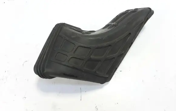 Audi A5 Sportback 8TA Air intake duct part 1021300S01