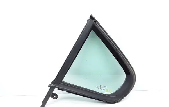 Volvo S60 Rear vent window glass 8643029