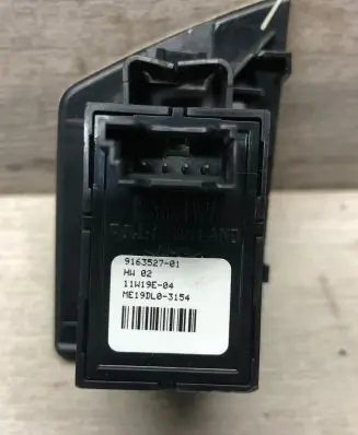 BMW 5 F10 F11 Electric window control switch 9163527 11W19E04 ME19DL03154