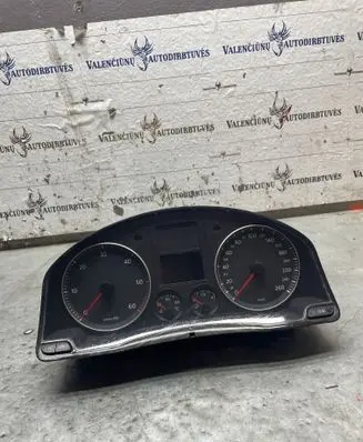 Volkswagen Golf V Speedometer (instrument cluster) 1K0920854R 0801262166 YJU0001103