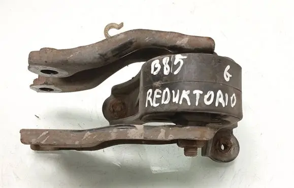Honda CR-V Rear differential mounting bracket 