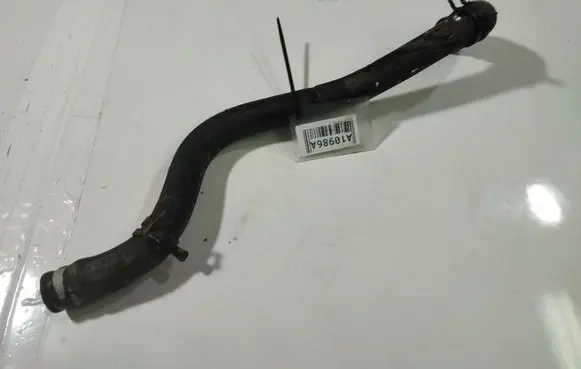 Volkswagen PASSAT B4 Engine coolant pipe/hose 