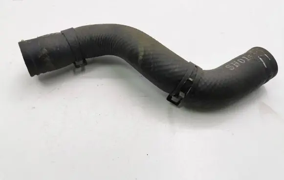 Mazda CX-5 Engine coolant pipe/hose
