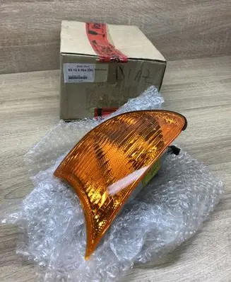 BMW 3 E46 Front indicator light 0311329001 63126904299 6904299