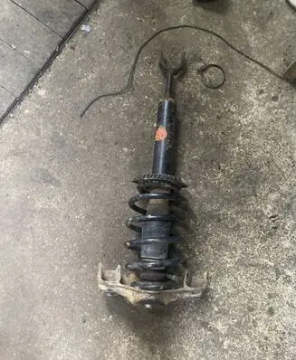 Volkswagen PASSAT B5 Front shock absorber/damper