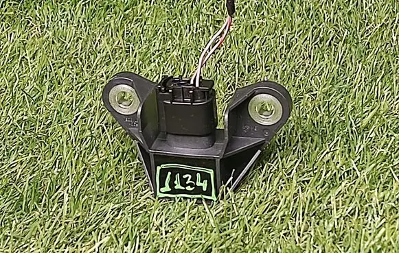 BMW 5 F10 F11 Airbag deployment crash/impact sensor 9159310 65779159310