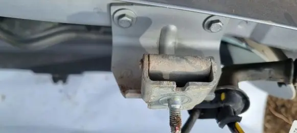 Peugeot 307 Tailgate/trunk/boot hinge