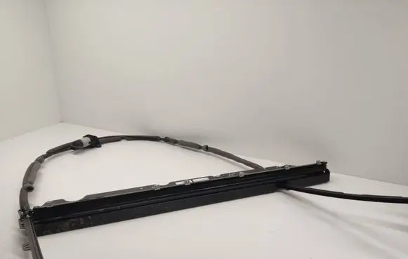Land Rover Range Rover L405 Rear door window curtain/sunshade 