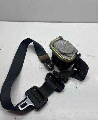 Infiniti FX Front seatbelt N1917 T4502