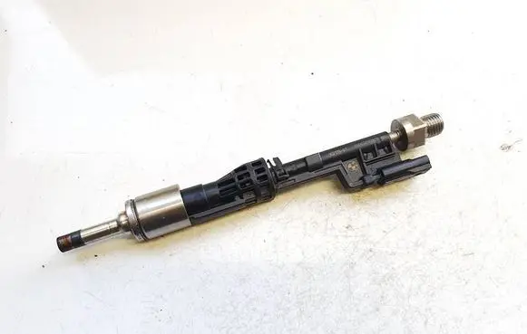 BMW 5 GT F07 Fuel injector 0261500109 110921006