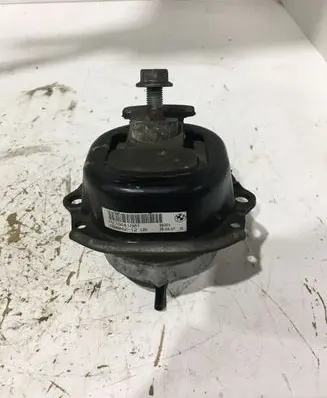 BMW X5 E70 Engine mount bracket P678441601