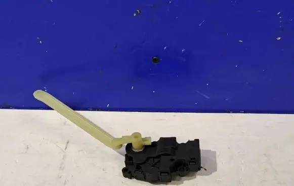 Volvo XC90 A/C air flow flap actuator/motor 412650920