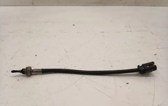BMW 2 F46 Exhaust gas temperature sensor 8576316