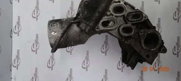Honda CR-V Oil filter mounting bracket N22A2