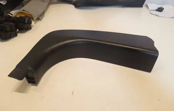 BMW 5 E60 E61 Front sill trim cover 7025030 22339910