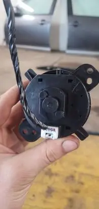 Mitsubishi Outlander Differential lock switch 