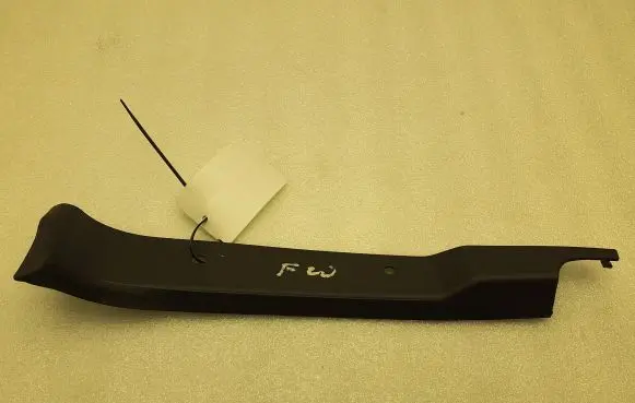 BMW 1 F20 F21 Other trunk/boot trim element 51247300664 7300664
