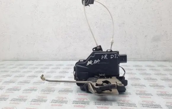 Front door lock