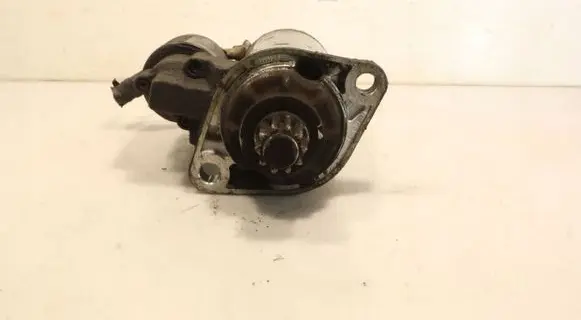 Volkswagen Sharan Starter motor 001125048