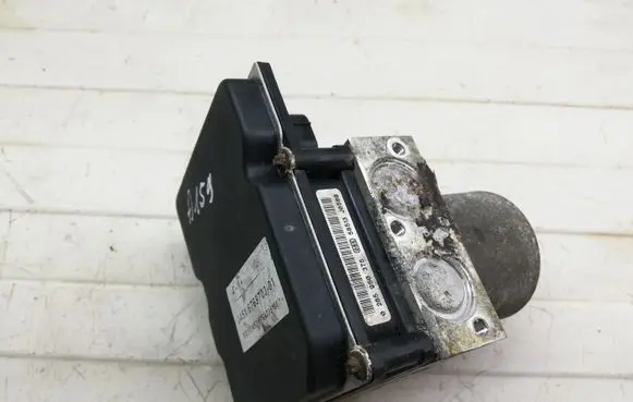 BMW 5 E60 E61 ABS Pump 0265234134 6769703 0265950375