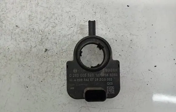 Mercedes-Benz Vito Viano W639 Steering wheel adjustment handle/lever 0265005523 A6395420718