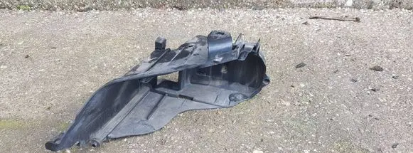 Audi Q7 4L Headlight/headlamp mounting bracket 89393699