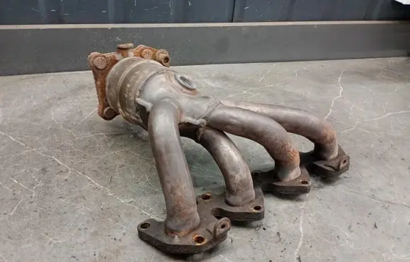 Volkswagen Golf IV Exhaust manifold 036178ba