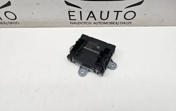 Jaguar XE Door control unit/module GJ3214D619BA 10136991