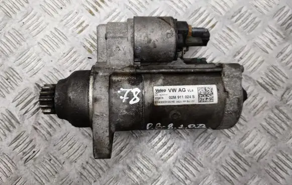 Volkswagen PASSAT B8 Starter motor 02M911024S