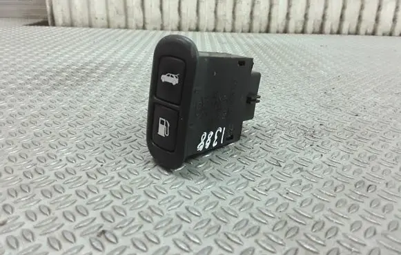 KIA Sorento Fuel tank opening switch 935503E000