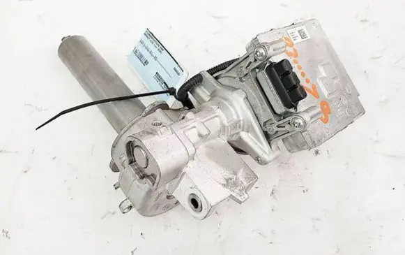 Steering wheel axle set