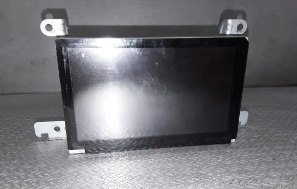 Nissan Primera Screen/display/small screen DP7W3000P