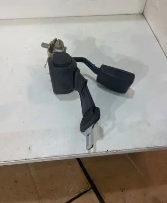 Audi A8 S8 D2 4D Rear seatbelt buckle 4D0857740G