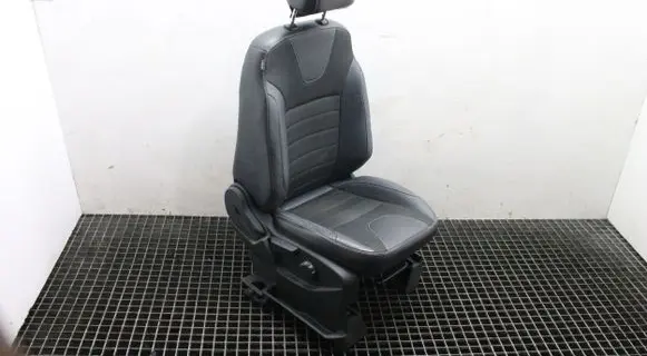 Ford Kuga II Front passenger seat 