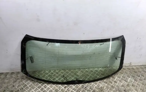 Audi Q3 F3 Rear windscreen/windshield window 
