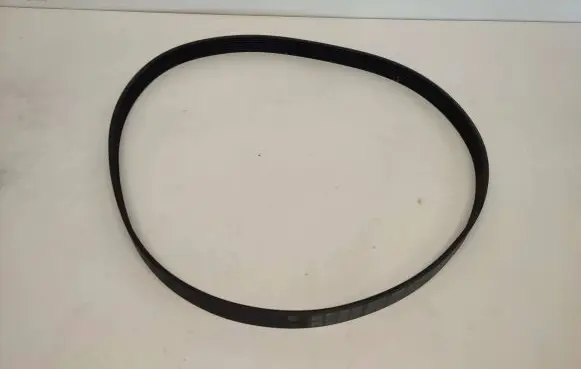 BMW M4 F82 F83 Alternator belt 7848605