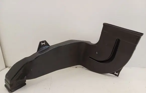 Audi S5 F5 Cabin air duct channel 8W0819805A