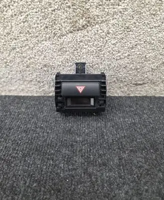 Toyota Hilux VIII Hazard light switch 839100K180A 839100K180